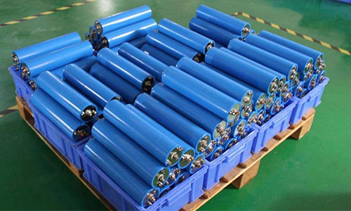 <b>動(dòng)力磷酸鐵鋰電池、錳酸鋰電池、鈷酸鋰電池誰更好</b>