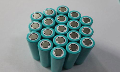 <b>房車鋰電池使用時有哪些安全隱患？</b>
