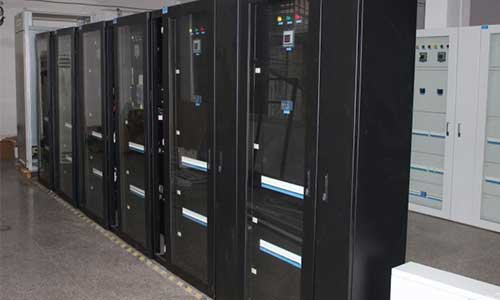 <b>機(jī)房UPS如何供電？機(jī)房UPS電源的供電要求</b>