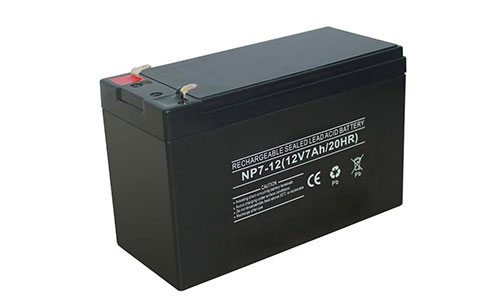 <b>UPS蓄電池使用壽命,UPS蓄電池使用不當(dāng)會(huì)有什么危險(xiǎn)？</b>
